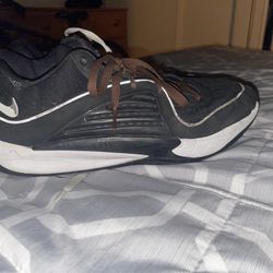 Size 11.5 KD16
