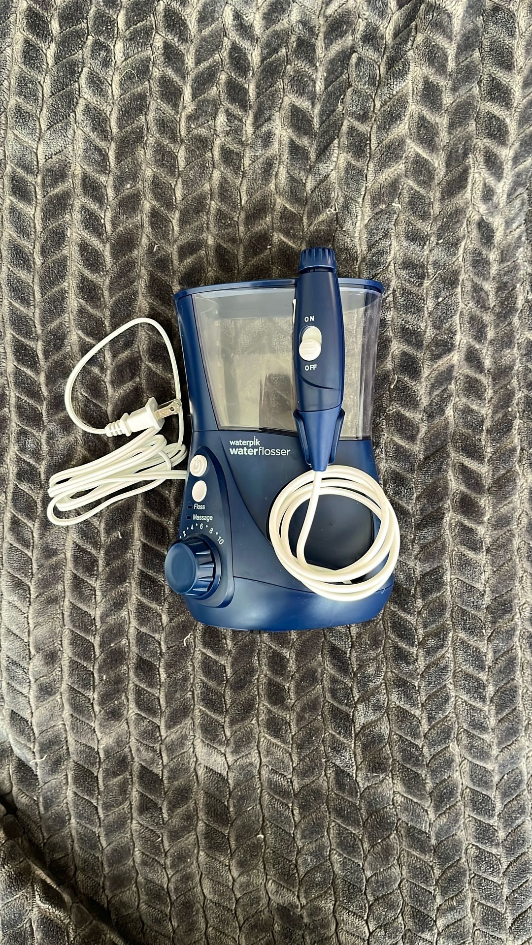 Waterpik Water Flosser w/ Heads