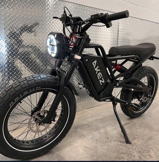 New - 52Volt/1500W/3000W Electric Dirt Bike Style E-Bike, 25ah Battery, 40mph
