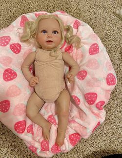 Reborn Baby Girl Doll. for Sale in Miami, FL - OfferUp