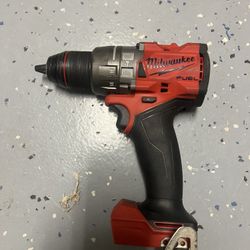 Milwaukee M18 Drill 