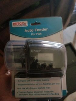 Auto feeder for fish brand new