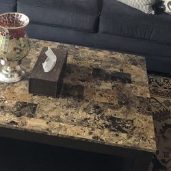 Coffee table set