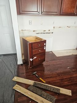 Kithchen cabinets