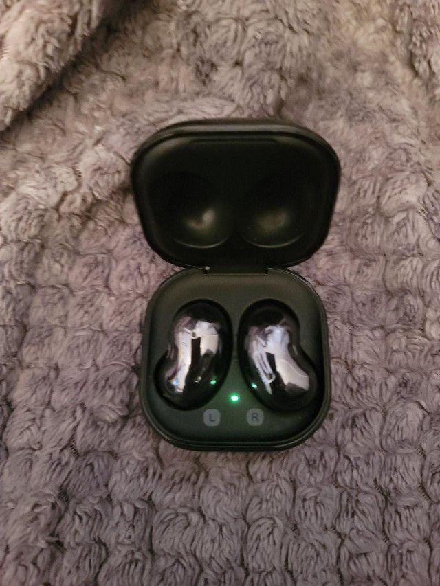 Galaxy Buds Live