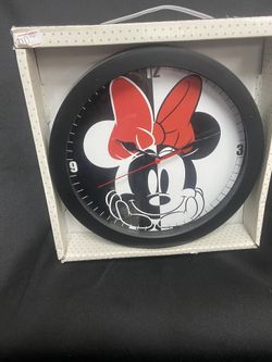 Minnie Mouse Clock 