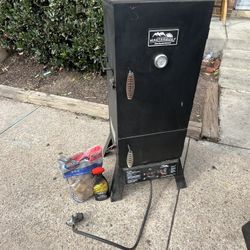 30 in. Dual Fuel Propane Gas and Charcoal Smoker