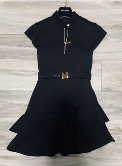 SHORT-SLEEVED ASYMMETRIC DRESS
