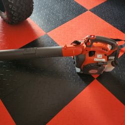 Leaf Blower 