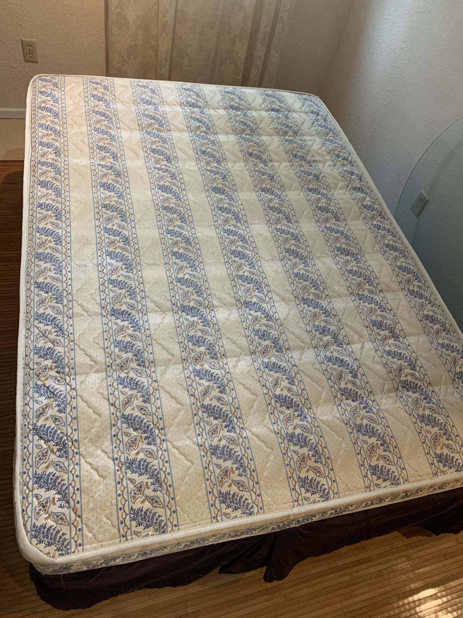 FREE - Full Size Mattress/Box Spring
