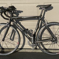 Trek madone 5.2 Road Bike