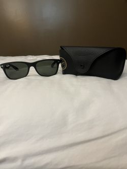 Ray Ban New Wayfarer Sunglasses