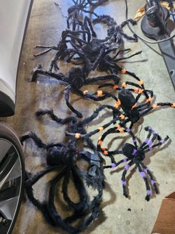 Halloween Fuzzy Spider Decorations Lot