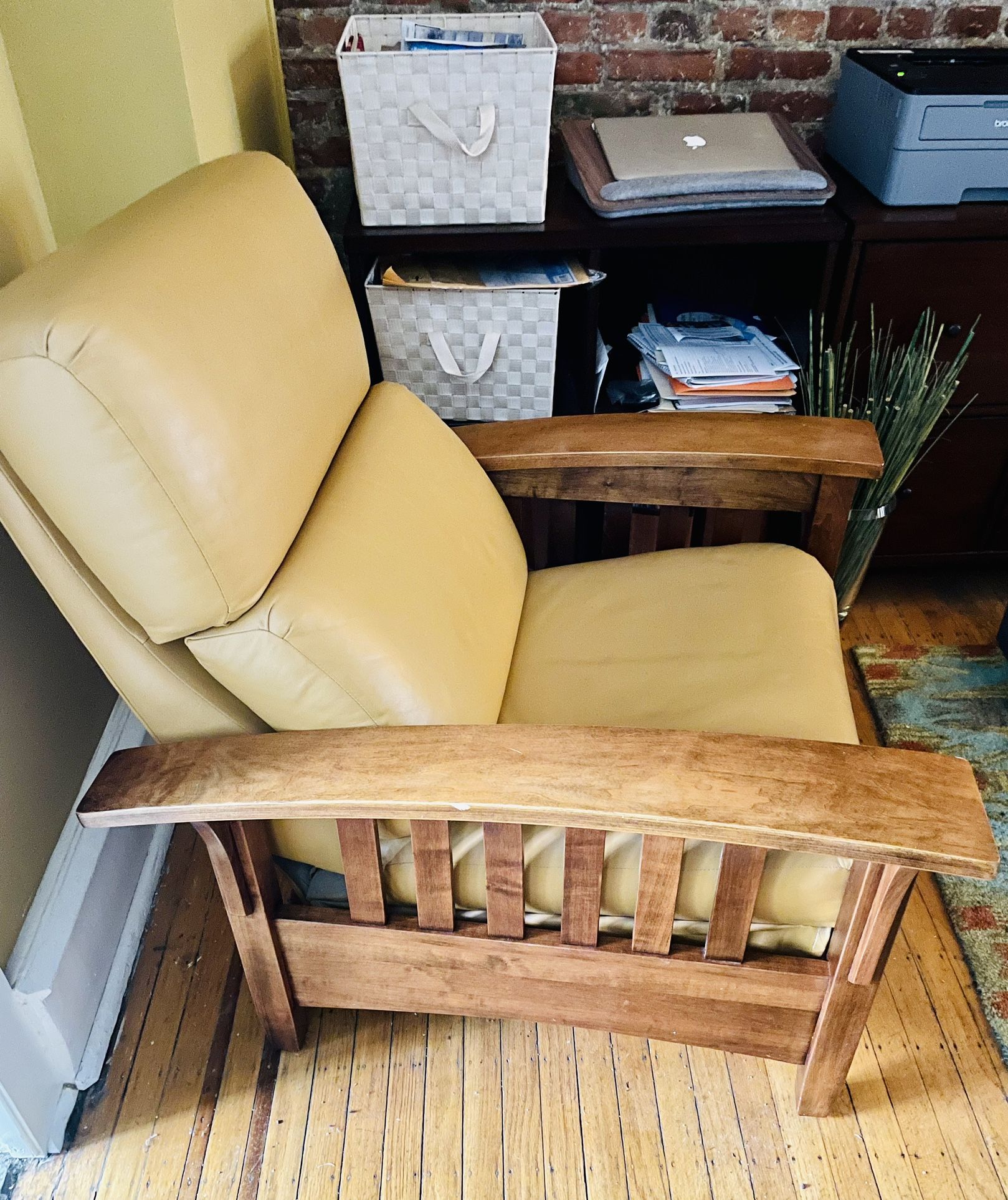 Ethan Allen Woodstock Recliner