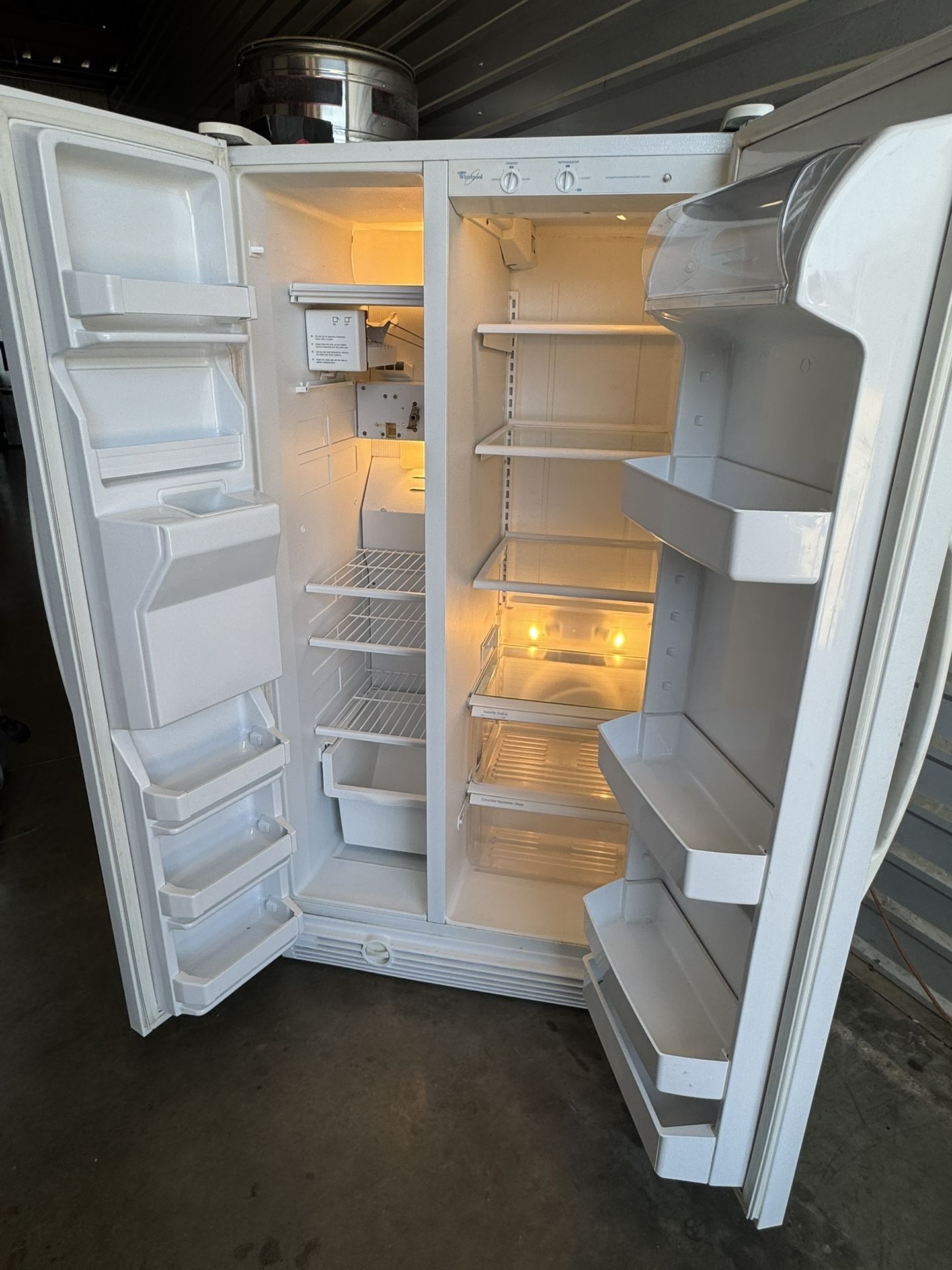 Whirlpool Refrigerator Side By Side for Sale in Euless, TX - OfferUp