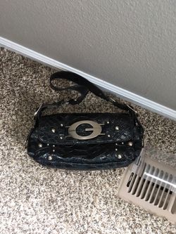Guess Shoulder purse