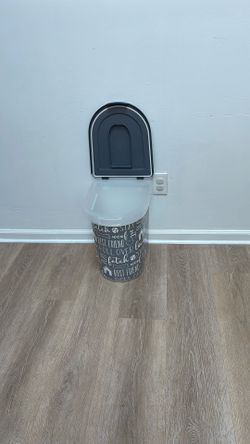Dog Food Container 