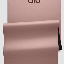 ALO YOGA MAT