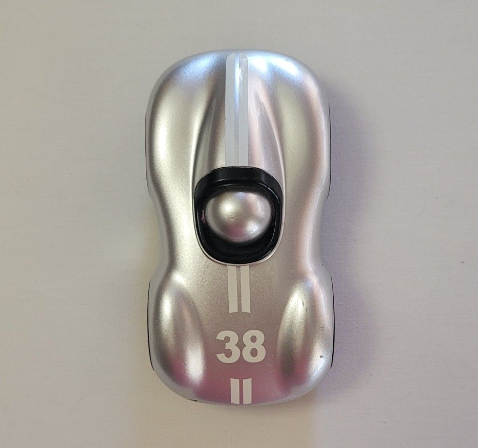 Playforever Racing Car Silver #38 Original 07/2013 PL MNI 704