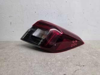 Right tail lighy honda civic 2022 2023 2024 2025 2026