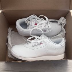 Reebok Classic Women’s Size 7.5
