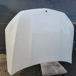 2024-2025 Mercedes Benz Gls450  4matic Hood