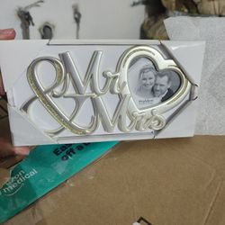 Mr And Mrs Heart Frame.