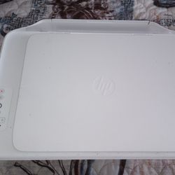 HP Printer Desk Jet 2132 Prints,Scan, Copy 