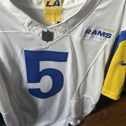 Rams Jersey Size L $100$