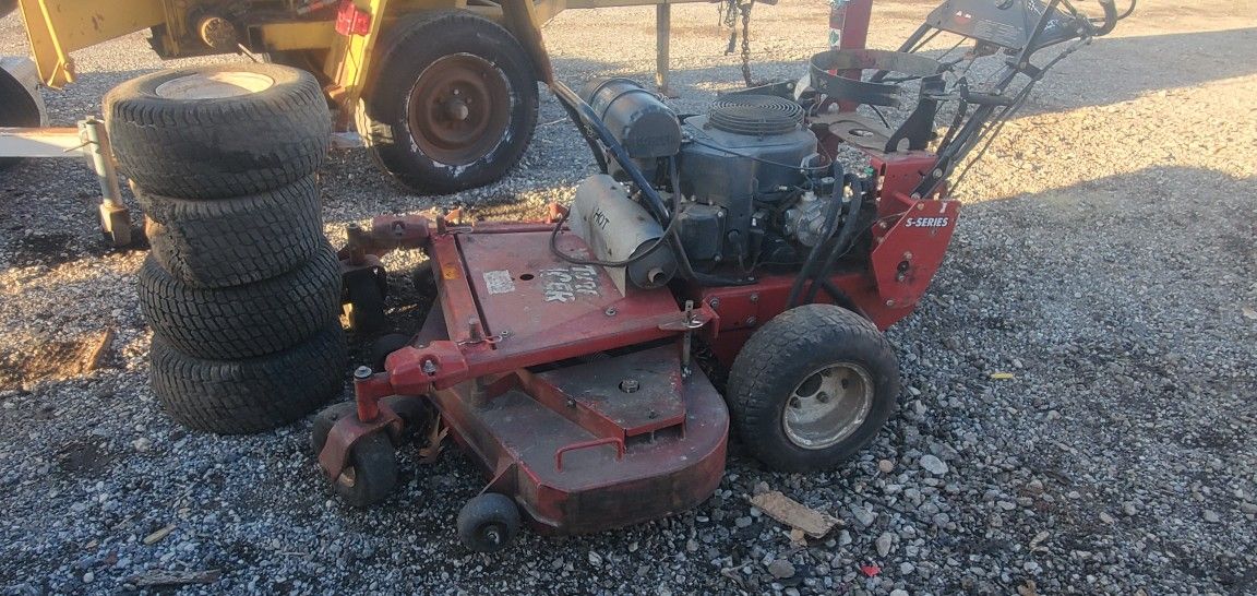 52 Exmark For Parts