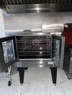 Commercial convection oven Thumbnail