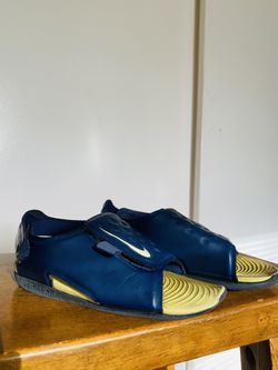 Nike 10C YOUTH Sunray Adjust Sandals NAVY YELLOW water shoes 