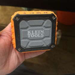 Klein Bluetooth Speaker