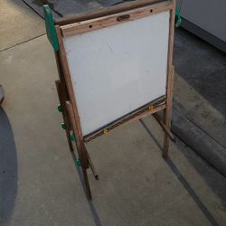 Free Crayola Marker/chalk Board