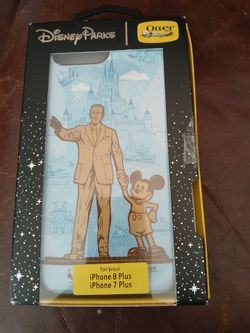 OtterBox Disney Parks iPhone 8 Plus / 7 Plus Case