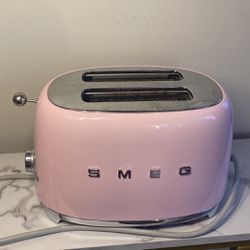 Toaster From SMEG for Sale in Chicago, IL - OfferUp