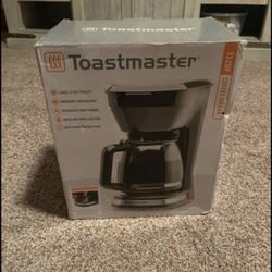Toastmaster Large 12 Cup Capacity Coffee Maker