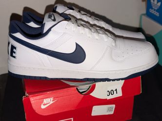 Nike Low-Top Sneakers White Navy Size 13
