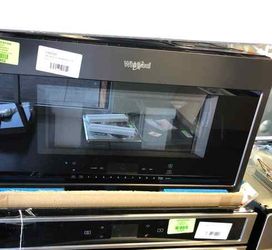 Brand New Whirlpool 1.9 cu. ft. Smart Over the Range Convection Microwave in Fingerprint Resistant Black Stainless SSKQ