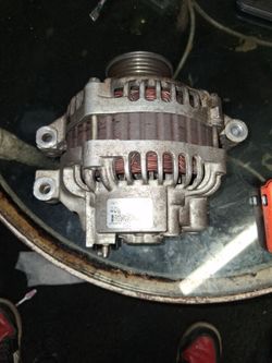 OEM Mitsubishi Electric 12V Alternator - Part # AHGA61 (Acura / Honda)