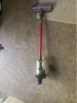 Dyson V11