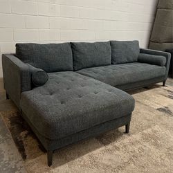 Tufted 2 Piece Sectional