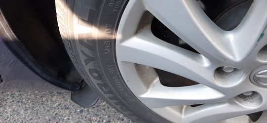 I look for a tire with the ring of that size if someone has it