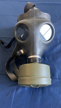 GAS MASK