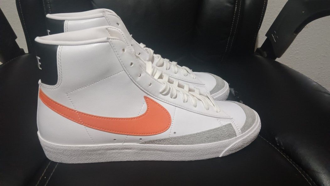 Nike Men's Blazer