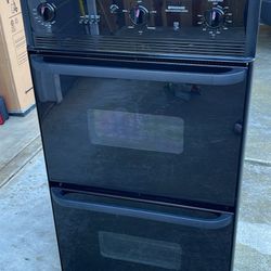 Frigidaire Self cleaning Double Oven (27”) 