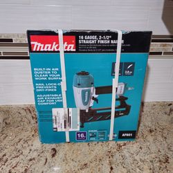 Makita Pneumatic 16-Gauge, 2-1/2 in. Straight Finish Nailer AF601