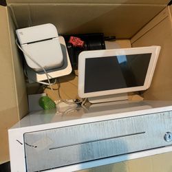 Clover Station With Cash Register