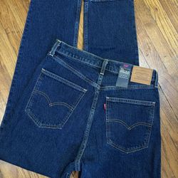 Women Levi’s