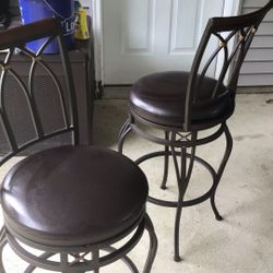 30” Sonoma Swivel Bar Stools Walnut Color